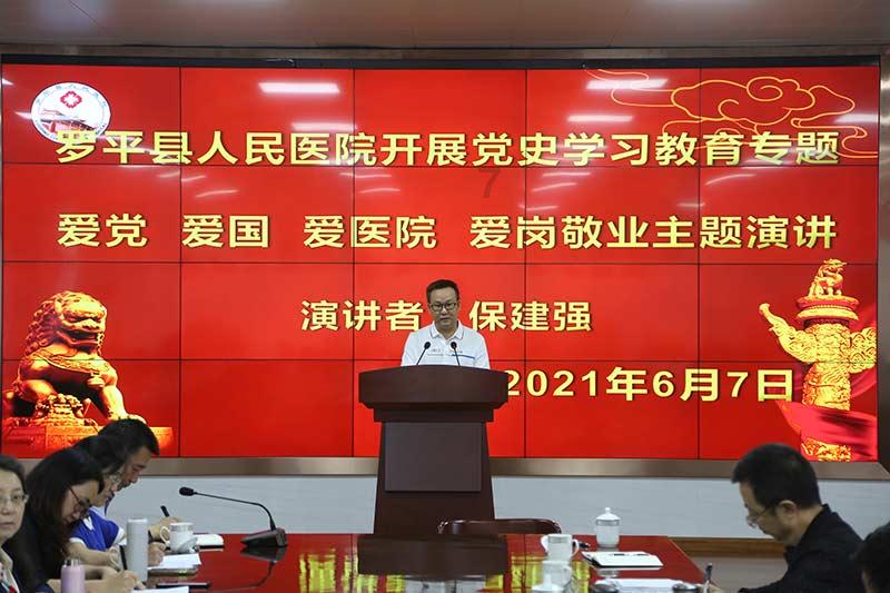 河锡辰结束见面会「1举动超暖」! 主持人李嘉文揭私下互动